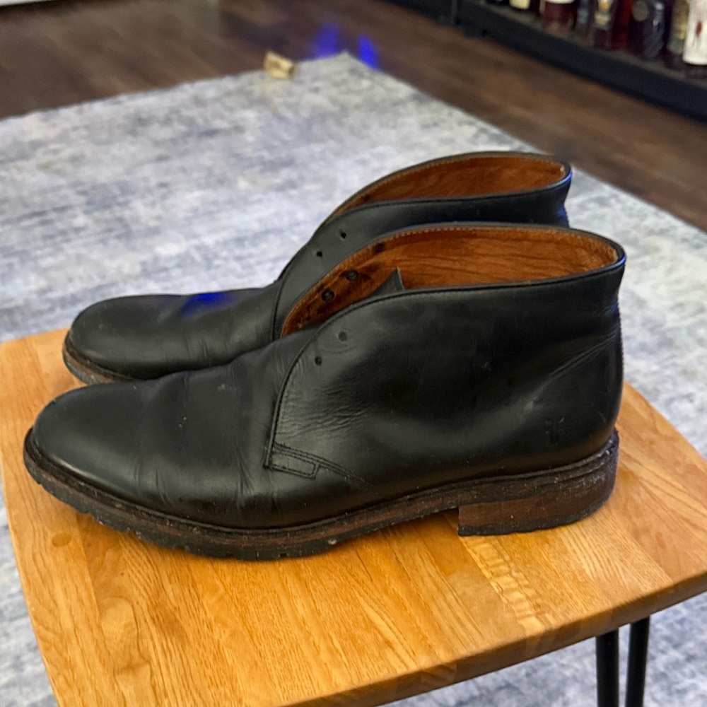Frye Black Leather Chukka Boots